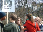 more chatting before the march sets off again