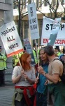 a pause in the march gives people time for a chat